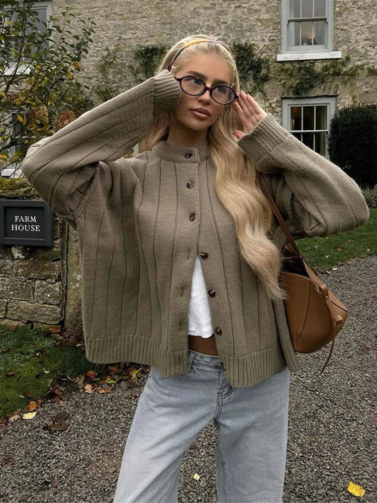 Elara Cardigan – Relaxed Fit Cozy Fall Essential