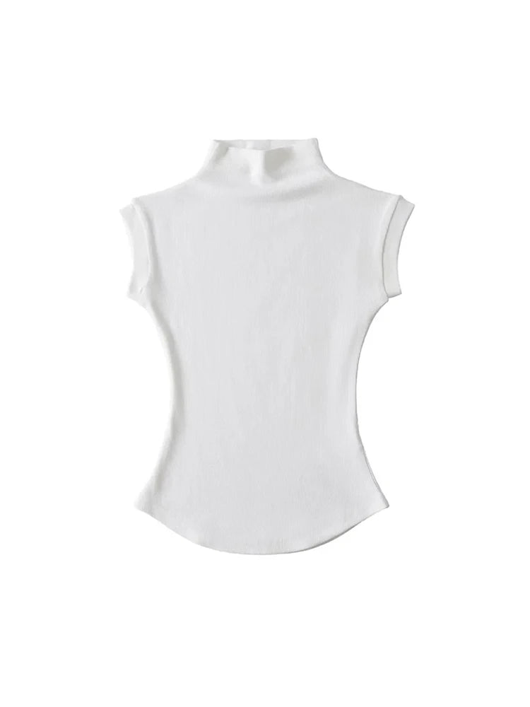 Solenne Top – Classic Sleeveless Turtle Neck