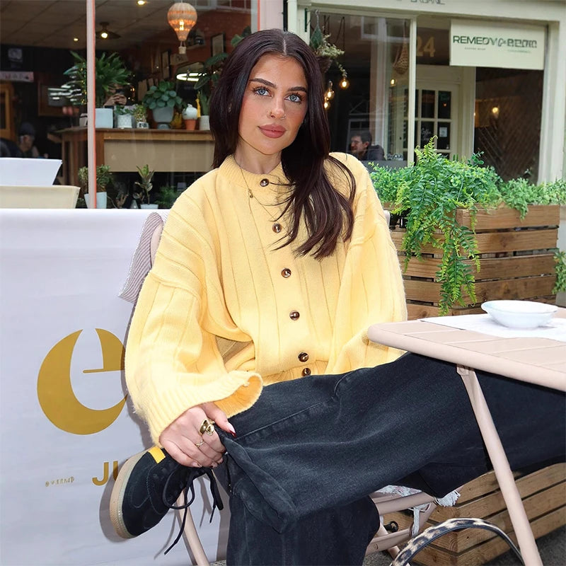 Elara Cardigan – Relaxed Fit Cozy Fall Essential